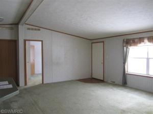 162 M-40 Hwy, Gobles, MI 49055 photo 2