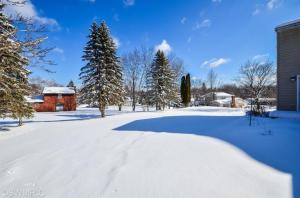 6239 Adacroft Dr SE, Ada, MI 49301 photo 2