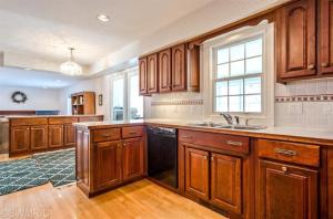 6239 Adacroft Dr SE, Ada, MI 49301 photo 8