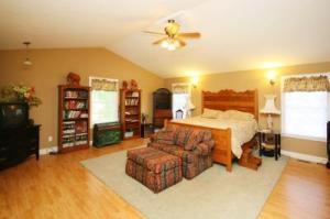 371 6th St, Plainwell, MI 49080 photo 16