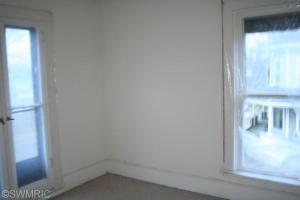 112 S Walker St, Bronson, MI 49028 photo 9