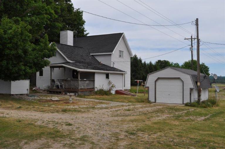 11 E Jackson Rd, Hart, MI 49420 photo 1
