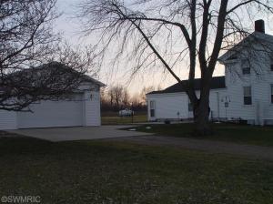 1115 Holmes, Bronson, MI 49028 photo 3