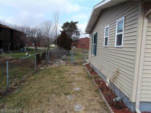 315 Cutter Ave, Coldwater, MI 49036 photo 2