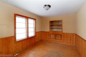 540 White Pigeon St, Constantine, MI 49042 photo 7