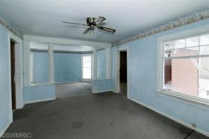 540 White Pigeon St, Constantine, MI 49042 photo 3