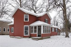 540 White Pigeon St, Constantine, MI 49042 photo 1