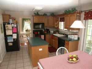 56325 Wolf Ln, Three Rivers, MI 49093 photo 2