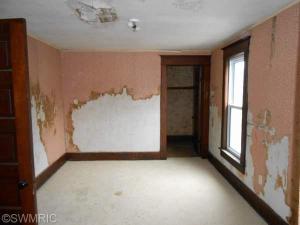105 E Cherry St, Reading, MI 49274 photo 8