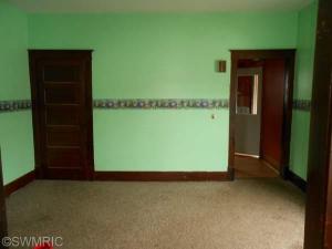 105 E Cherry St, Reading, MI 49274 photo 4