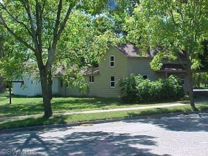1400 Maple St, Big Rapids, MI 49307 photo 1