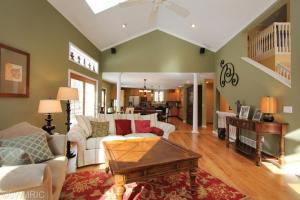 3103 Foxfire Ln SE, Ada, MI 49301 photo 5