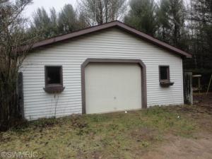 5848 W Dopp Rd, Shepherd, MI 48883 photo 5