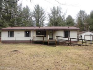 5848 W Dopp Rd, Shepherd, MI 48883 photo 1