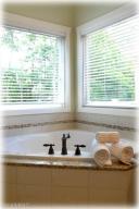 8460 Longleaf Dr SE, Ada, MI 49301 photo 10