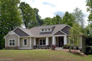 8460 Longleaf Dr SE, Ada, MI 49301 photo 1