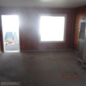 1061 58th St, Pullman, MI 49450 photo 2