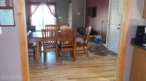 505 Claremont, Buchanan, MI 49107 photo 7