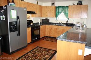 9352 56th St, Newaygo, MI 49337 photo 11