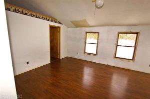 910 Levine St, Pullman, MI 49450 photo 12