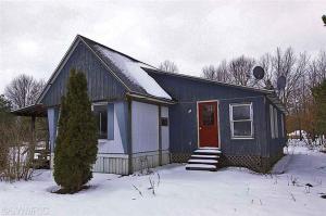 910 Levine St, Pullman, MI 49450 photo 1