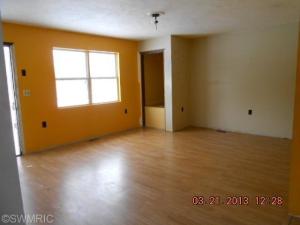 808 S Mcclelland Rd, White Cloud, MI 49349 photo 6