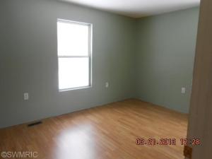 808 S Mcclelland Rd, White Cloud, MI 49349 photo 2
