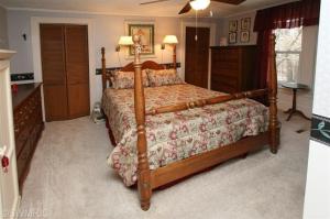 83 109th Ave, Plainwell, MI 49080 photo 9