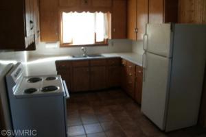 1084 Chicago Rd, Bronson, MI 49028 photo 3