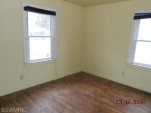 8 Hooker St, Coldwater, MI 49036 photo 5