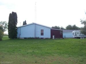 1423 E 136th St, Grant, MI 49327 photo 8