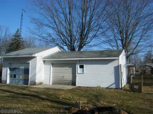 623 Bowman St, Colon, MI 49040 photo 3