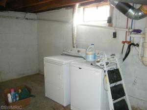 623 Bowman St, Colon, MI 49040 photo 11