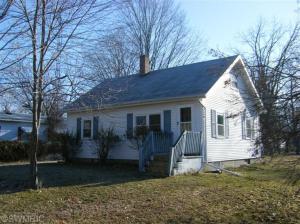 623 Bowman St, Colon, MI 49040 photo 1