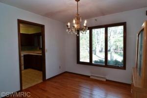 13197 Forest, Harbert, MI 49115 photo 5