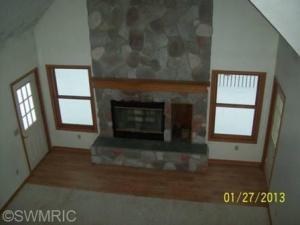 8909 5 Mile Rd, White Cloud, MI 49349 photo 10