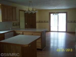 8909 5 Mile Rd, White Cloud, MI 49349 photo 4