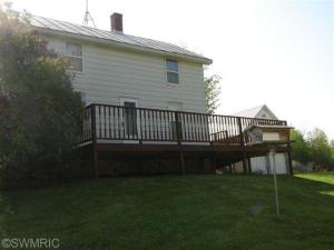 1322 N Osborn Ave, White Cloud, MI 49349 photo 4