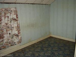 1322 N Osborn Ave, White Cloud, MI 49349 photo 16