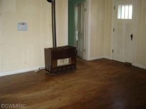 1322 N Osborn Ave, White Cloud, MI 49349 photo 5
