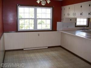 2290 E B Ave, Plainwell, MI 49080 photo 9
