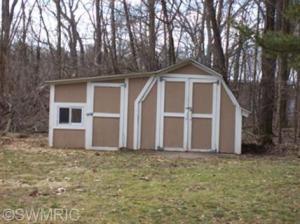 2290 E B Ave, Plainwell, MI 49080 photo 4