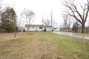 5491 Ada Dr NE, Ada, MI 49301 photo 2