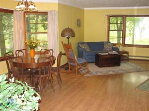56730 Point Rd, Cassopolis, MI 49031 photo 8