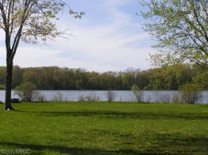 56730 Point Rd, Cassopolis, MI 49031 photo 4