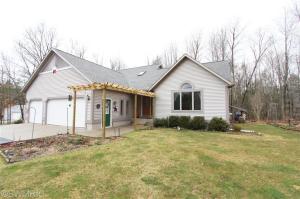 6573 Simonelli Rd, Whitehall, MI 49461 photo 1
