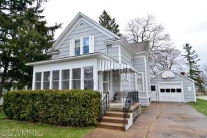 211 Cedar, Three Oaks, MI 49128 photo 1