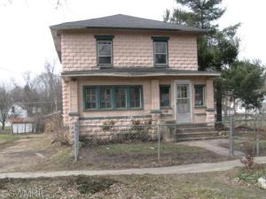 805 9th St, Three Rivers, MI 49093 photo 1