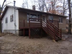 6249 E Stanton Rd, Stanton, MI 48888 photo 1