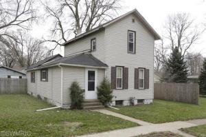 1106 5th St, Three Rivers, MI 49093 photo 1